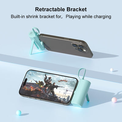 Un bon prix. Une batterie noire de 5V/2A de 4500mAh en ligne