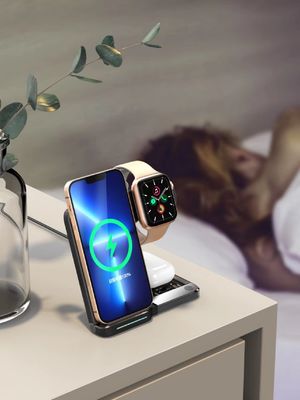 Un bon prix. 150g Chargeur sans fil de type C Charge rapide pour plusieurs appareils Distance de charge de 2 à 8 mm en ligne