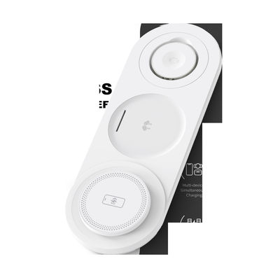 Un bon prix. Station de recharge sans fil multi-appareil 3 en 1 pour iPhone Apple Watch AirPods avec 10W/7.5W/5W de puissance de type C en ligne